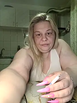 AriannaMilf online show from April 8, 9:05 pm