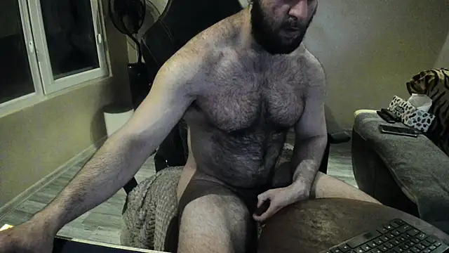 Hugealphabeast online show from February 27, 4:43 pm
