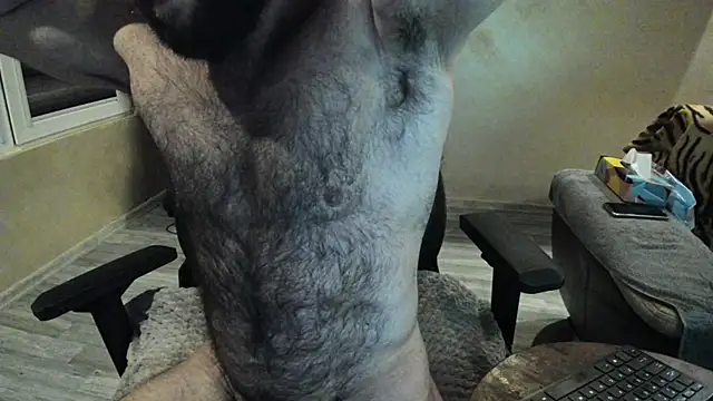 Hugealphabeast online show from December 1, 7:30 pm