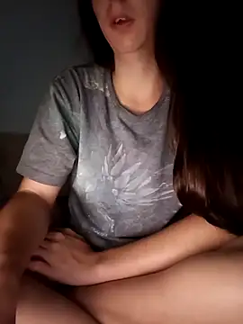 Snapshot of bruna_safadinhaa chatting on September 25, 5:13 am bruna safadinhaa online show from September 25, 5:13 am