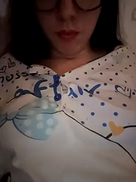 bruna safadinhaa online show from March 22, 9:05 pm