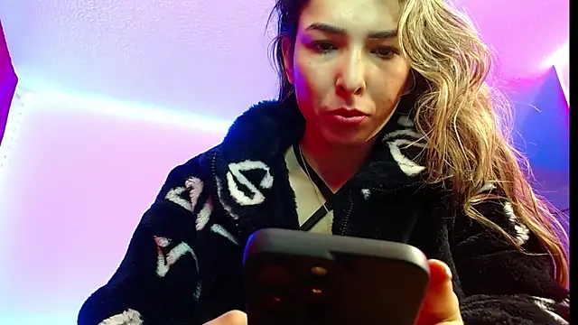 Snapshot of Niky_777 chatting on March 20, 2:21 pm Niky 777 online show from March 20, 2:21 pm
