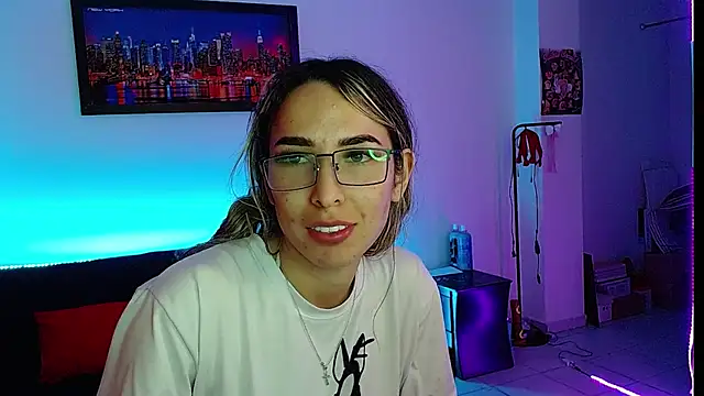 Snapshot of Niky_777 chatting on September 25, 8:59 pm Niky 777 online show from September 25, 8:59 pm