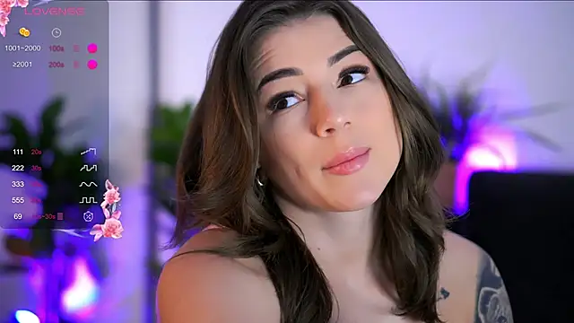 AishaCarter online show from March 3, 6:15 pm