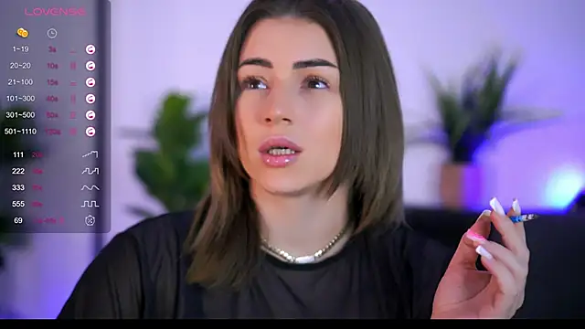 AishaCarter online show from October 30, 6:05 pm