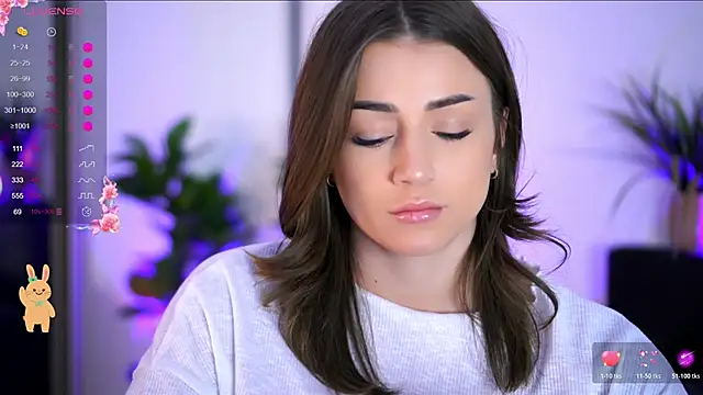 AishaCarter online show from March 11, 8:25 pm