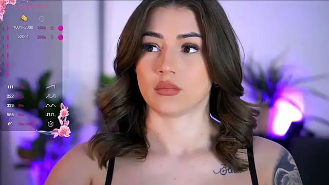 AishaCarter online show from March 4, 6:48 pm