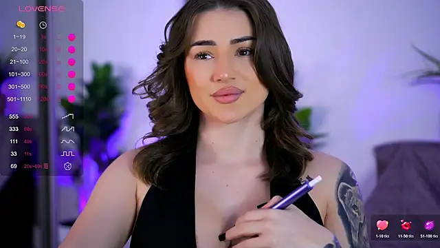 AishaCarter online show from February 10, 5:56 pm