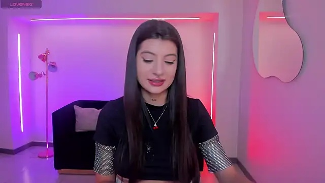 Snapshot of AlessiaCorleone_ chatting on November 17, 7:29 pm AlessiaCorleone online show from November 17, 7:29 pm