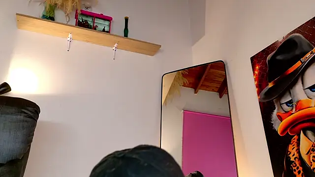 Juan Castano online show from February 8, 1:53 pm