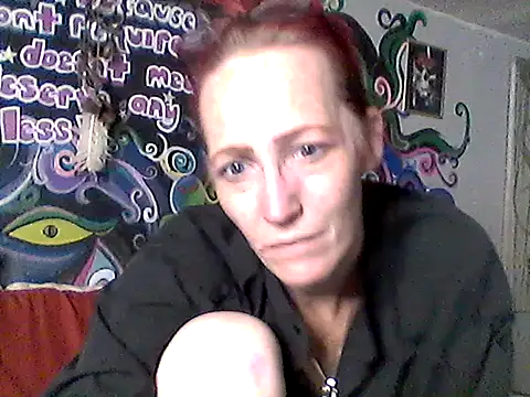 4EyedSluttyGinger online show from January 14, 7:17 pm