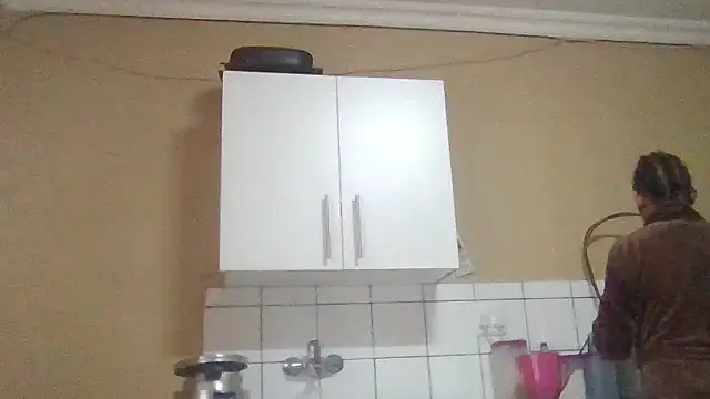 ShooingBunch online show from December 17, 8:08 am