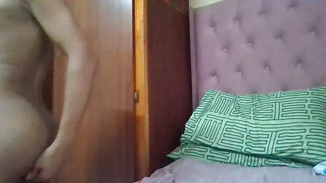 ShooingBunch online show from November 10, 6:40 am