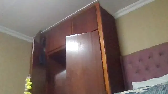 ShooingBunch online show from December 3, 5:12 pm