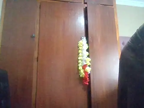 Snapshot of ShooingBunch chatting on October 29, 9:41 am ShooingBunch online show from October 29, 9:41 am