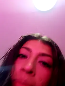 TeennNaugthy18 online show from September 20, 3:44 am