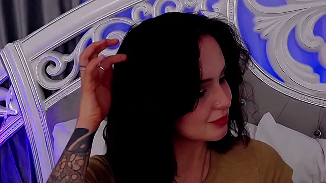 MeIisaLove online show from March 14, 6:36 pm