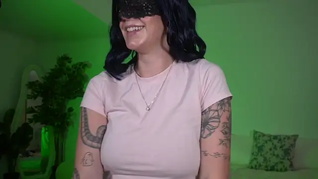 greydesire online show from March 31, 2:41 pm