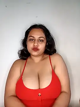 bumblebeegirl online show from February 2, 4:11 pm