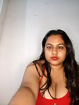 Snapshot of bumblebeegirl chatting on February 22, 9:49 pm bumblebeegirl online show from February 22, 9:49 pm