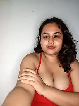 bumblebeegirl online show from February 22, 3:03 pm