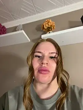 alexababy online show from March 14, 8:04 pm