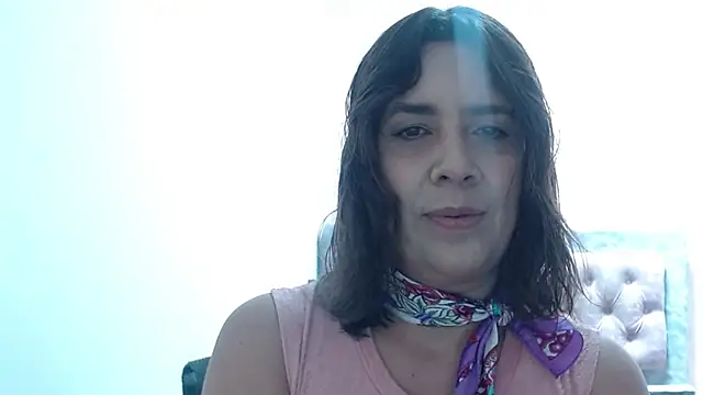 Snapshot of Victoria_meester chatting on July 2, 4:24 pm Victoria meester online show from July 2, 4:24 pm