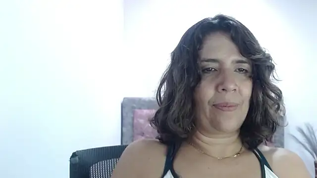 Snapshot of Victoria_meester chatting on June 9, 8:10 pm Victoria meester online show from June 9, 8:10 pm