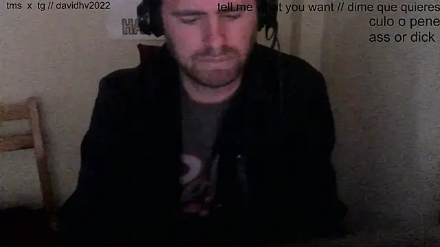 Snapshot of Davidhv2022 chatting on September 19, 2:21 pm Davidhv2022 online show from September 19, 2:21 pm