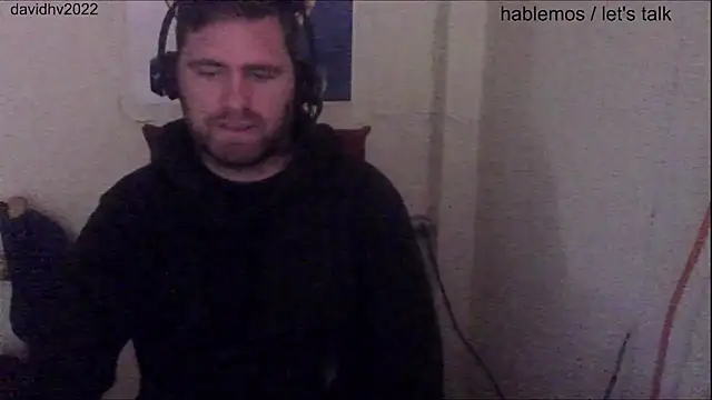 Davidhv2022 online show from November 12, 2:43 pm