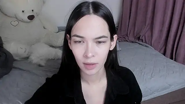 666kisses online show from November 13, 8:24 pm