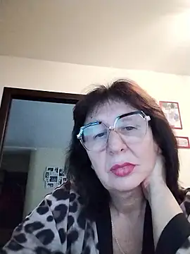 AlbinaXPretty online show from October 4, 9:44 am