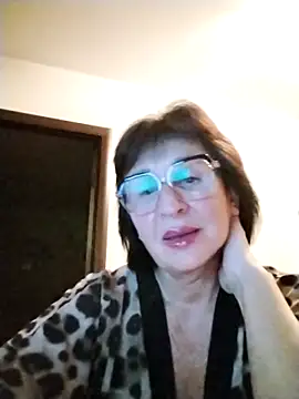 AlbinaXPretty online show from October 19, 5:48 pm