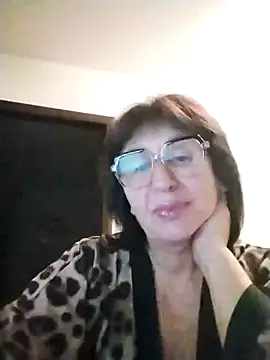 AlbinaXPretty online show from December 1, 8:42 pm