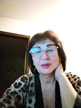 AlbinaXPretty online show from October 18, 8:55 pm