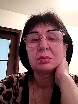 AlbinaXPretty online show from March 9, 8:07 am