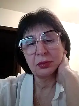 AlbinaXPretty online show from March 18, 7:44 pm