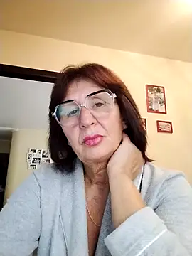 AlbinaXPretty online show from September 25, 7:36 am