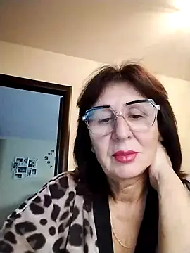 AlbinaXPretty online show from September 26, 7:04 am