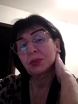 AlbinaXPretty online show from March 20, 9:02 pm