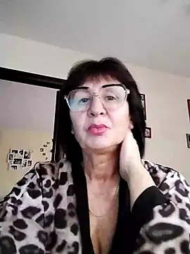 AlbinaXPretty online show from October 27, 9:43 am