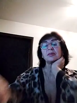 AlbinaXPretty online show from October 24, 8:08 pm