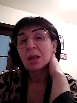 AlbinaXPretty online show from March 1, 2:13 pm