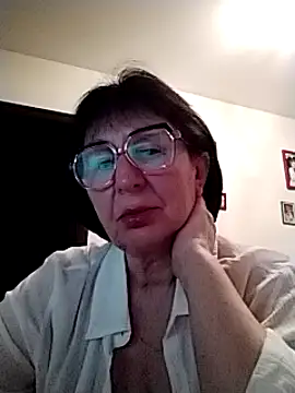 AlbinaXPretty online show from March 8, 9:08 pm