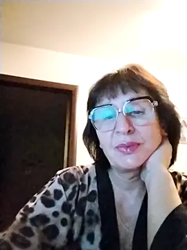 AlbinaXPretty online show from October 21, 5:56 pm