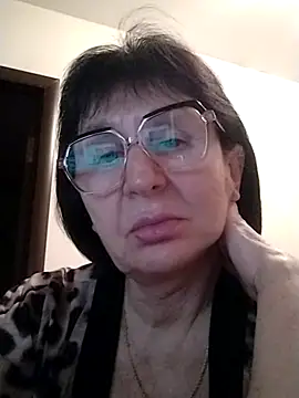 AlbinaXPretty online show from March 19, 8:11 pm