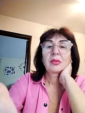 AlbinaXPretty online show from October 15, 6:33 am