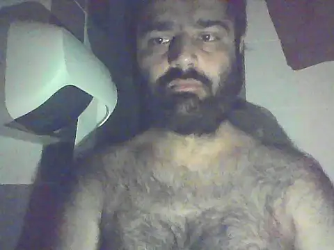 Snapshot of JohnBond009 chatting on May 22, 8:51 pm JohnBond009 online show from May 22, 8:51 pm