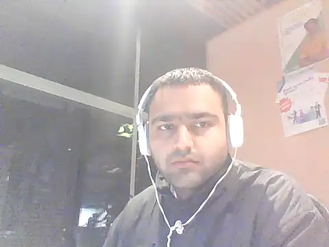 JohnBond009 online show from January 17, 5:19 pm