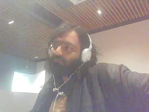 JohnBond009 online show from March 20, 9:05 pm